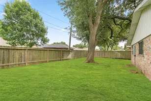3015 Meadowview Dr, Missouri City, TX 77459 - Photo 47