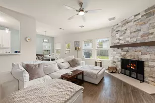 25227 Bright Hollow Ln, Katy, TX 77494 - Photo 11