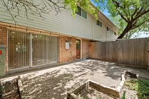 12907 Trail Hollow Dr, Houston, TX 77079 - Photo 33