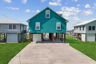 1868 County Rd 201, Sargent, TX 77414 - Photo 9