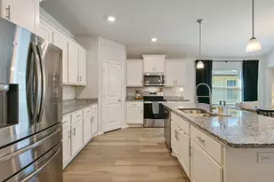 1917 Thorndyke Ln, Bryan, TX 77807 - Photo 5