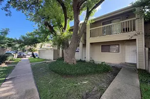 9333 Pagewood Ln, Houston, TX 77063 - Photo 21