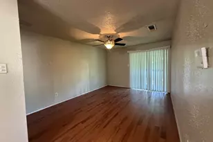 9333 Pagewood Ln, Houston, TX 77063 - Photo 15