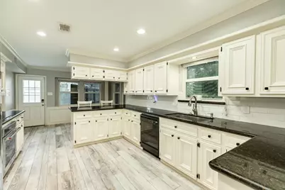 15006 Seahorse Drive, Houston, TX 77062 - Photo 11