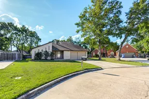 17811 Wake Ct, Crosby, TX 77532 - Photo 3