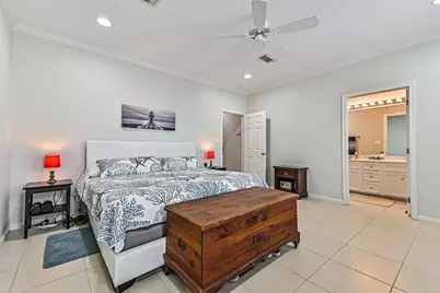3100 75th Street #10, Galveston, TX 77551 - Photo 17