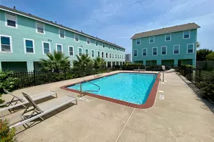 3100 75th St, Galveston, TX 77551 - Photo 33