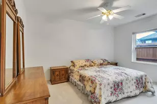 1815 High Gate Ct, Sugar Land, TX 77478 - Photo 23