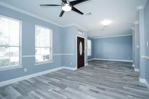 2 Sweet Birch Pl, The Woodlands, TX 77382 - Photo 7