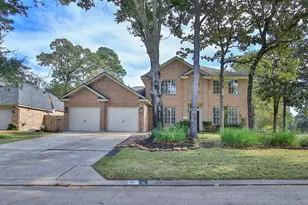 2 Sweet Birch Pl, The Woodlands, TX 77382 - Photo 1