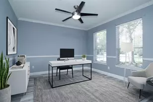 2 Sweet Birch Pl, The Woodlands, TX 77382 - Photo 9