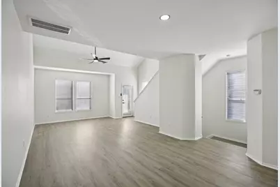1705 Stuart Street, Houston, TX 77004 - Photo 9