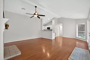 30 Camberwell Ct, The Woodlands, TX 77380 - Photo 9