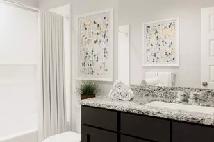 8127 Vanilla Orchid Dr, Houston, TX 77016 - Photo 35