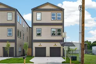 4824 Creekmont Dr, Houston, TX 77091 - Photo 1