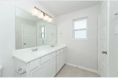 27930 Western Creek Court, Katy, TX 77494 - Photo 15
