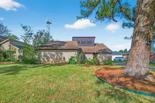 2326 Ashmont Dr, Missouri City, TX 77489 - Photo 3