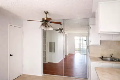2750 Holly Hall Street #713, Houston, TX 77054 - Photo 3