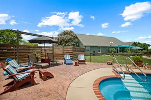 509 Seakist Rd, Port Lavaca, TX 77979 - Photo 11
