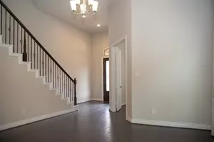 4902 Thunder Creek Ln, Sugar Land, TX 77479 - Photo 5