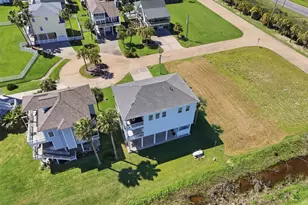 4010 Shallow Reef, Galveston, TX 77554 - Photo 43