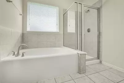 2217 Pine Creek Court, Conroe, TX 77301 - Photo 25