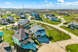 3910 Palmdale Ct, Galveston, TX 77554 - Photo 41