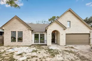 10303 Eddystone Dr, Houston, TX 77043 - Photo 1