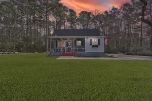 727 Shoreline Dr, Trinity, TX 75862 - Photo 1