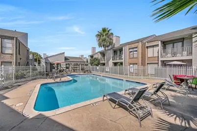 3220 69th Street #J1, Galveston, TX 77551 - Photo 3