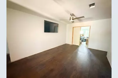 102 Elmfield Street, Houston, TX 77047 - Photo 9