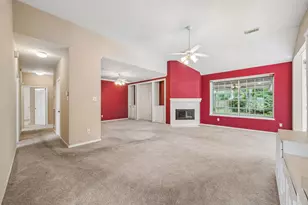 2317 Champion Dr, Pearland, TX 77581 - Photo 3