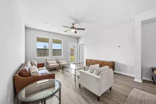 313 Stone Placa Trl, Brookshire, TX 77423 - Photo 5