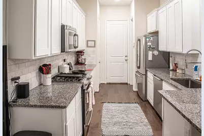 211 Club Crest Lane, Houston, TX 77009 - Photo 7