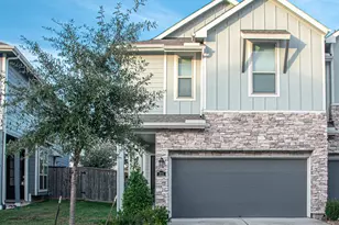 211 Club Crest Ln, Houston, TX 77009 - Photo 1