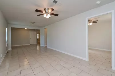 2118 Thonig Road #B, Houston, TX 77055 - Photo 23