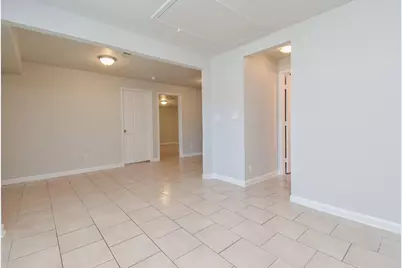 2118 Thonig Road #B, Houston, TX 77055 - Photo 17