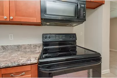 2118 Thonig Road #B, Houston, TX 77055 - Photo 13