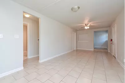 2118 Thonig Road #B, Houston, TX 77055 - Photo 31