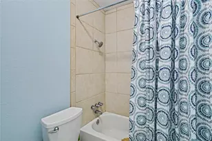 15826 Parksley Dr, Houston, TX 77059 - Photo 23