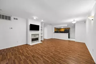 2425 Holly Hall St, Houston, TX 77054 - Photo 5