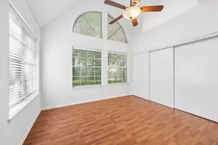 2425 Holly Hall St, Houston, TX 77054 - Photo 11