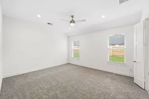 671 Paisley Harbor Ct, Conroe, TX 77304 - Photo 19