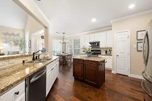 2514 Piney Woods Dr, Pearland, TX 77581 - Photo 13