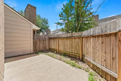 2831 Panagard Drive Drive #39, Houston, TX 77082 - Photo 25