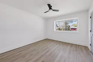 1906 Shadow Bend Dr, Houston, TX 77043 - Photo 33