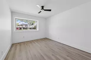 1906 Shadow Bend Dr, Houston, TX 77043 - Photo 37