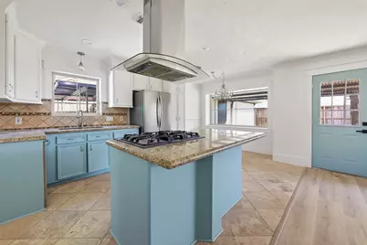 1906 Shadow Bend Drive, Houston, TX 77043 - Photo 17