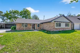 1906 Shadow Bend Dr, Houston, TX 77043 - Photo 1