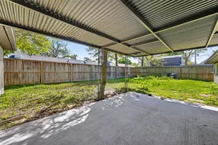 1906 Shadow Bend Dr, Houston, TX 77043 - Photo 39